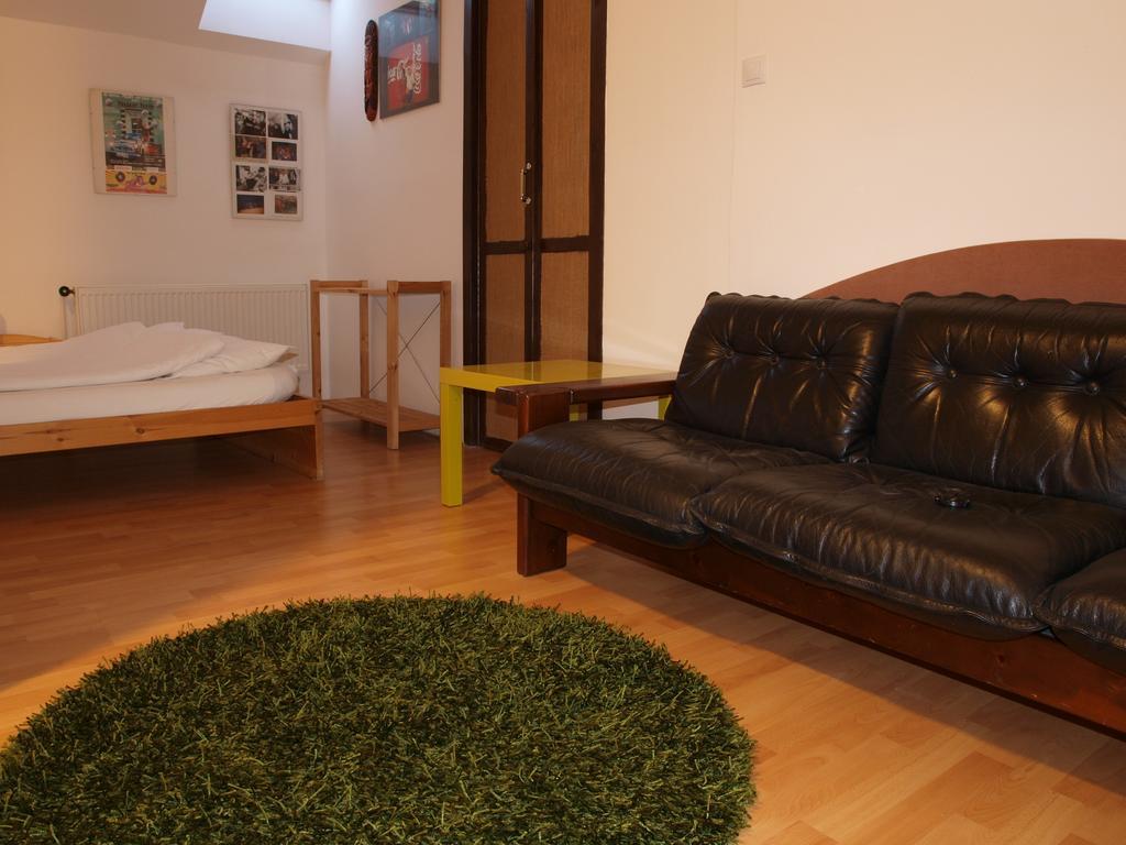 Attic Apartment City Center Prag Dış mekan fotoğraf
